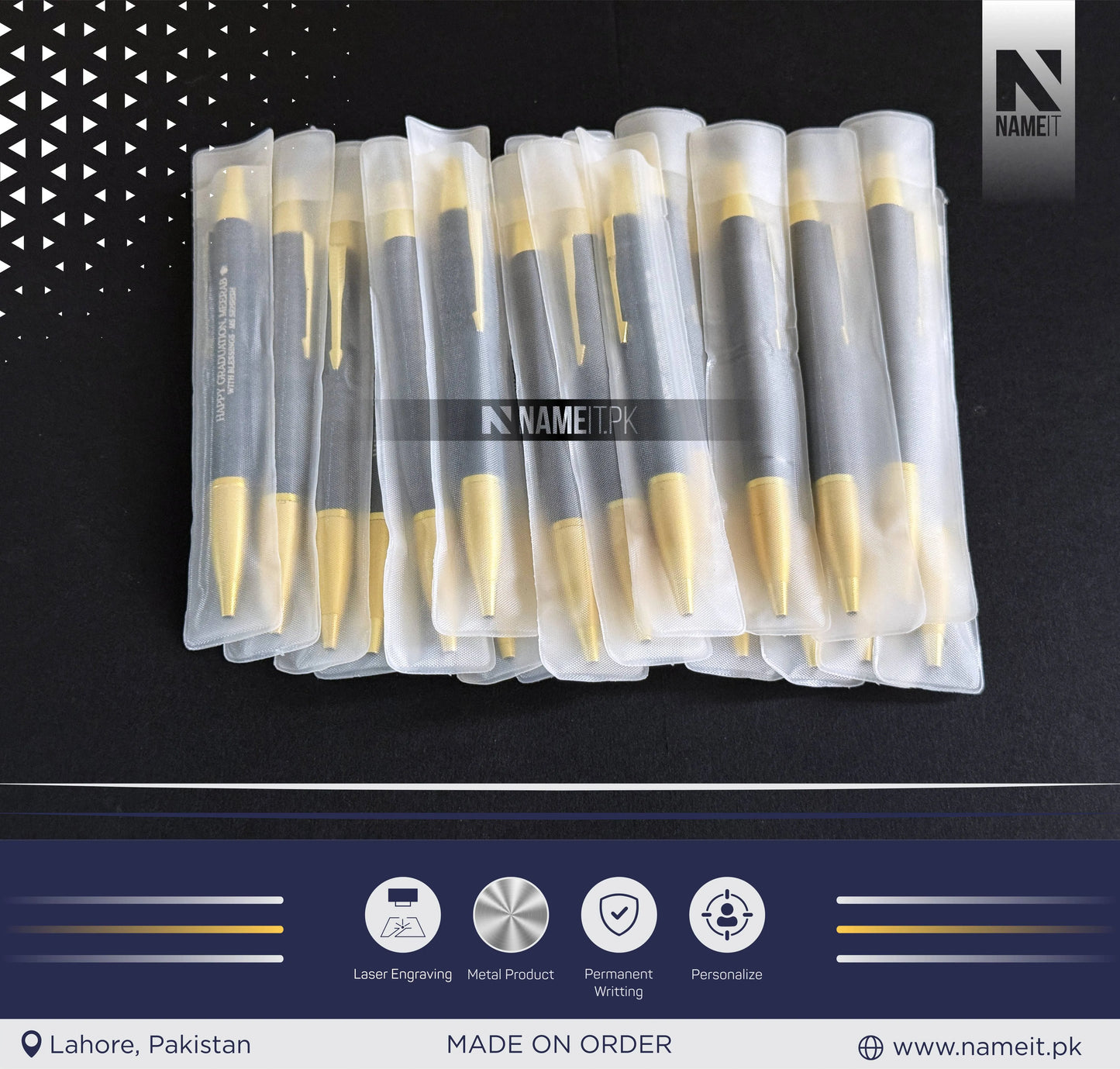 PEN, Roller Ballpen, Ballpoint Pen, Refillable Pens and retractable medium refill pen with black ink.
