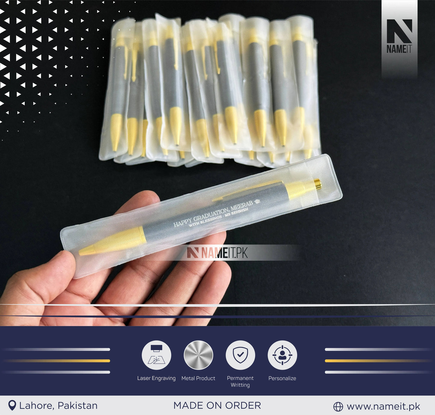 PEN, Roller Ballpen, Ballpoint Pen, Refillable Pens and retractable medium refill pen with black ink.