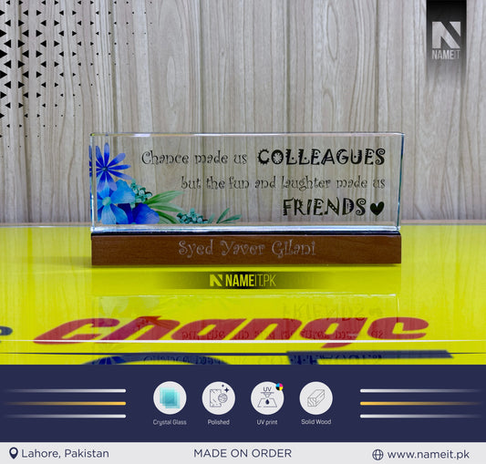 Table Name Plate, Wooden Base, Crystal Glass Name Plate for Desk, Teacher Desk Name Plate Cute Office Decorations for Women Personalized Name Plate Appreciation Gifts for Coworkers Teachers