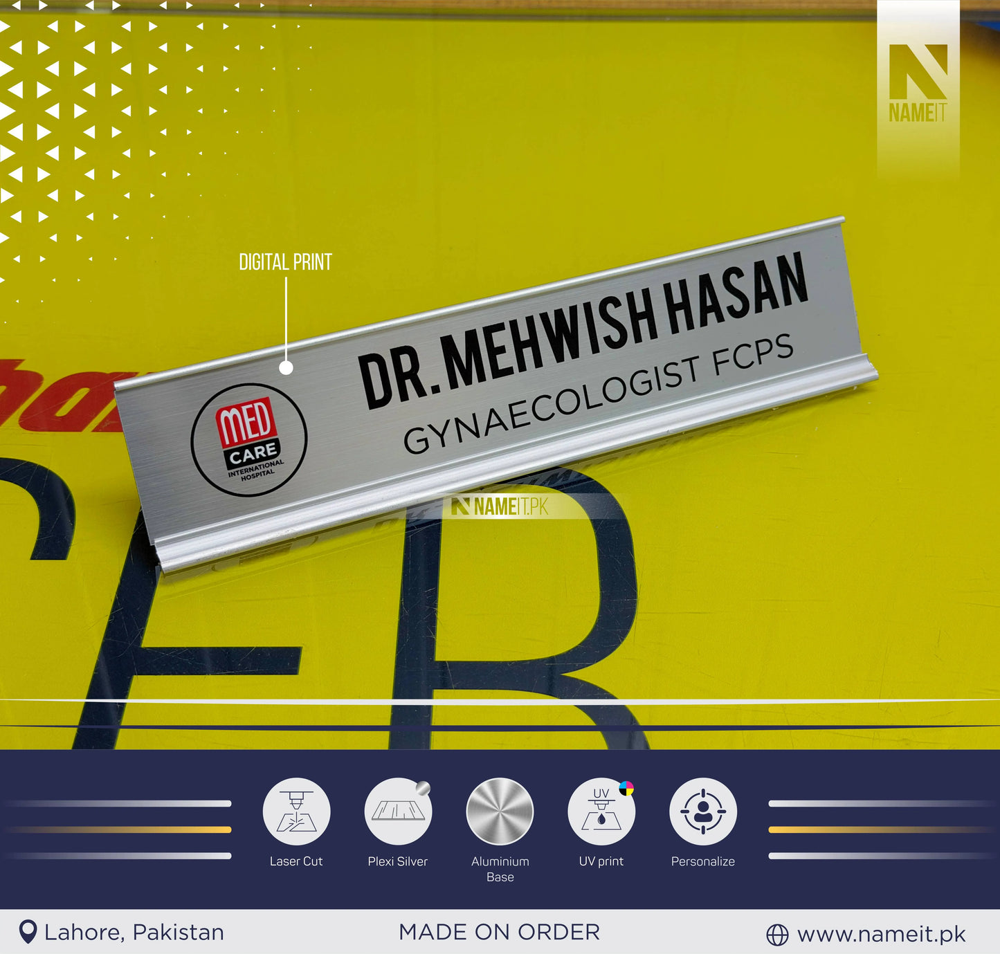 Table Name Plate, Changeable Text Plate, Desk Plaque with Uv Printed Name and Job Title, Silver Stand Modern Stylish Desk Accessories