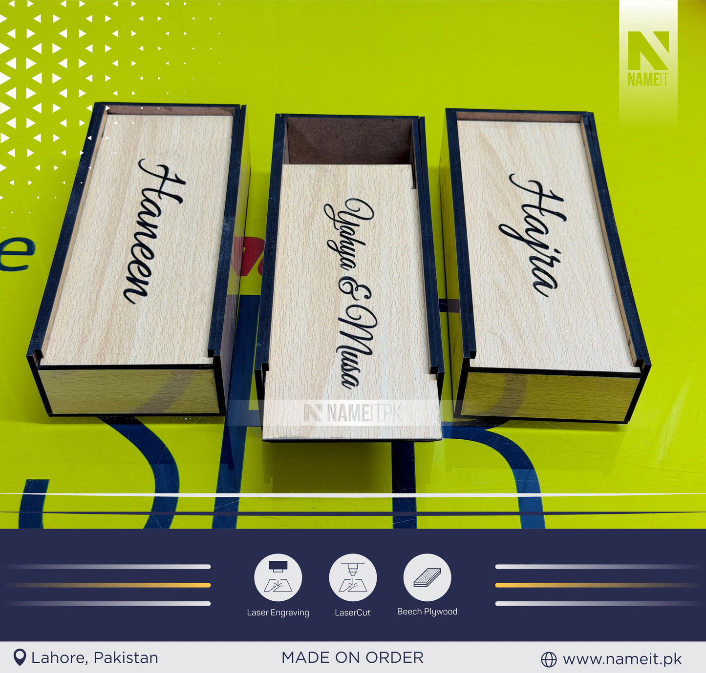 Wooden money box with personalized engraving as a beautiful wedding gift, money envelope for special occasions
