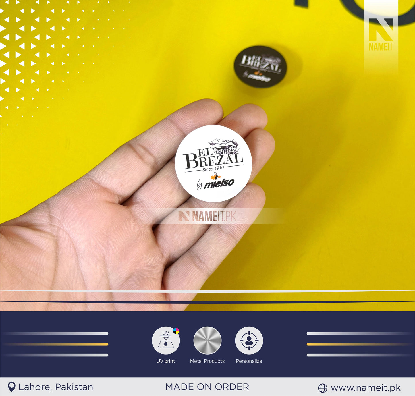 Custom Printed Magnatic Round badges | Personalized Printed Employee Office Name badges | Name Metal Badges | Student Name badges | Nurse Name badges With Magnet