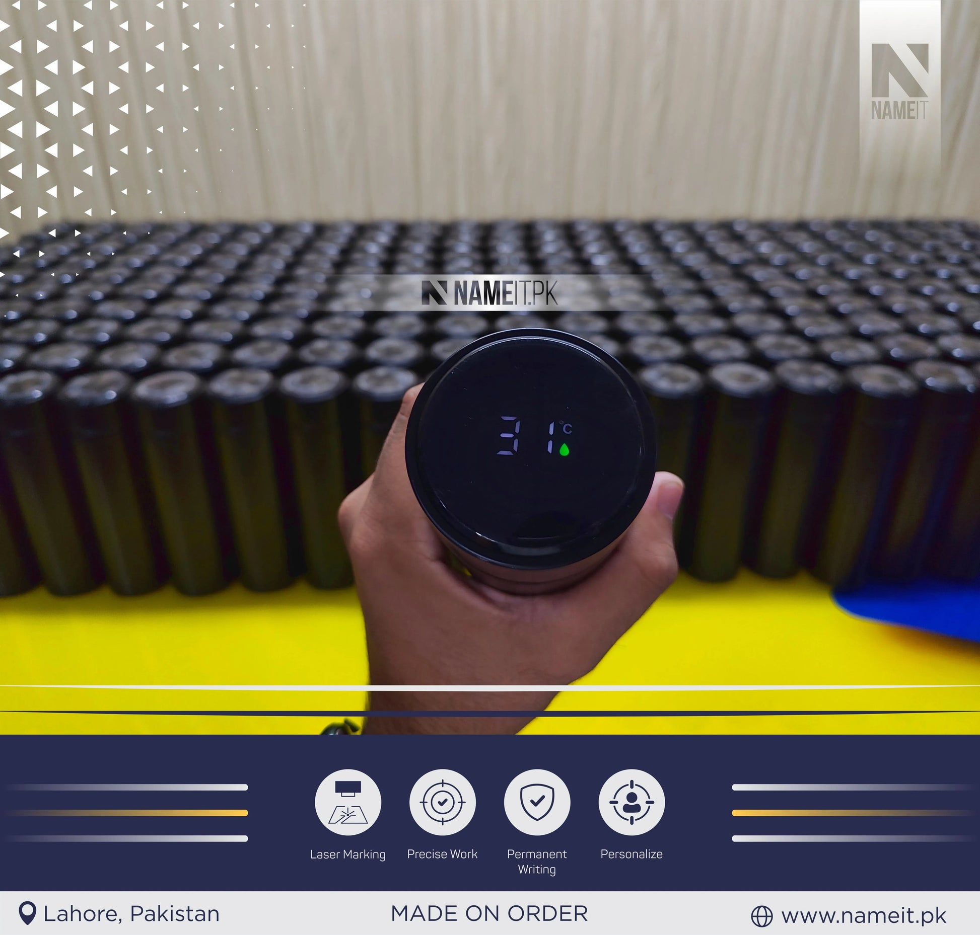 Personalized Digital Temperature Display Thermos with Name and Date, Temperature Water Bottle , Round Printed Water Bottle NAMEIT PAKISTAN