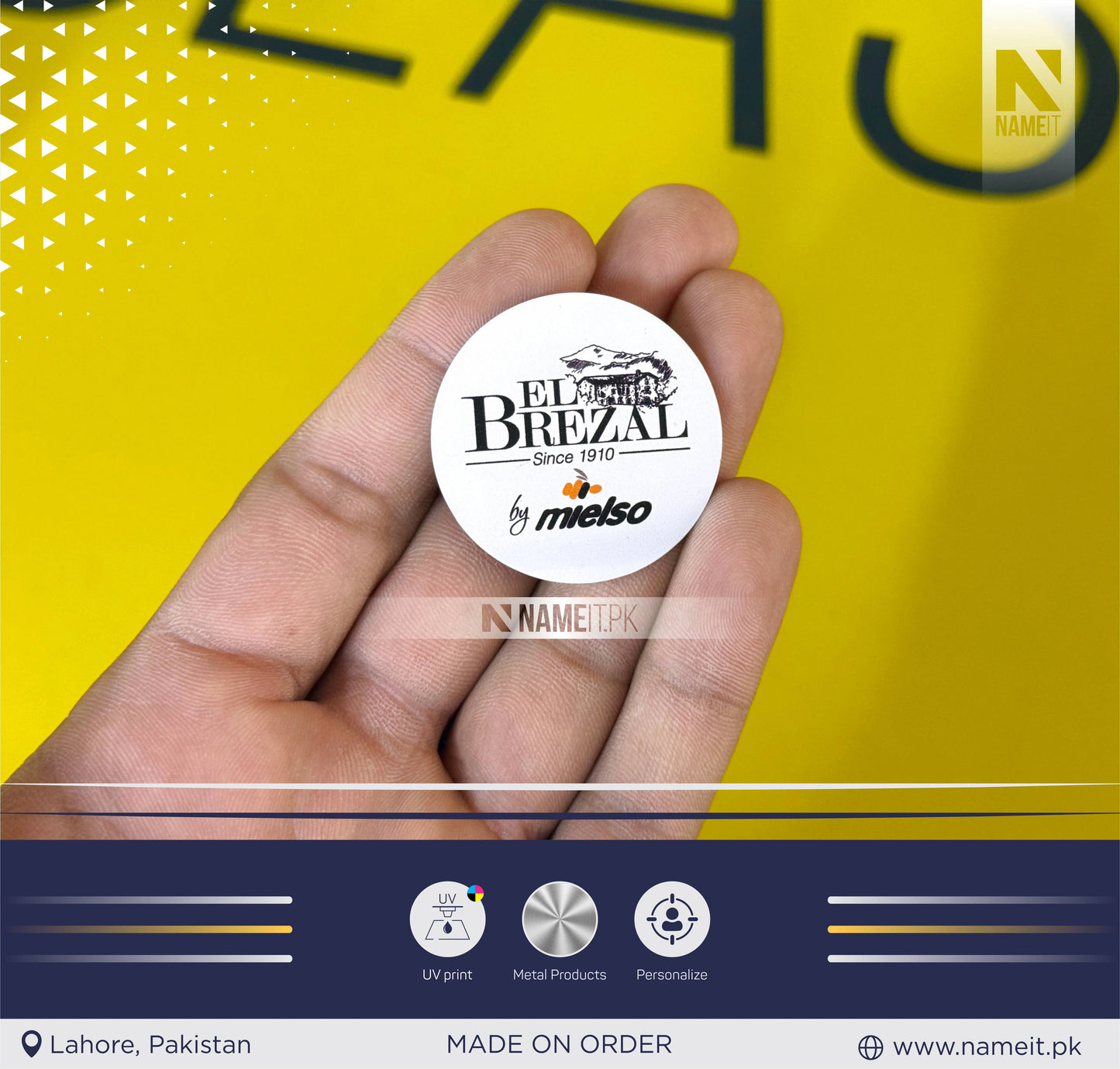 Custom Printed Magnatic Round badges | Personalized Printed Employee Office Name badges | Name Metal Badges | Student Name badges | Nurse Name badges With Magnet